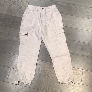 Women’s  White Cargo Pants
